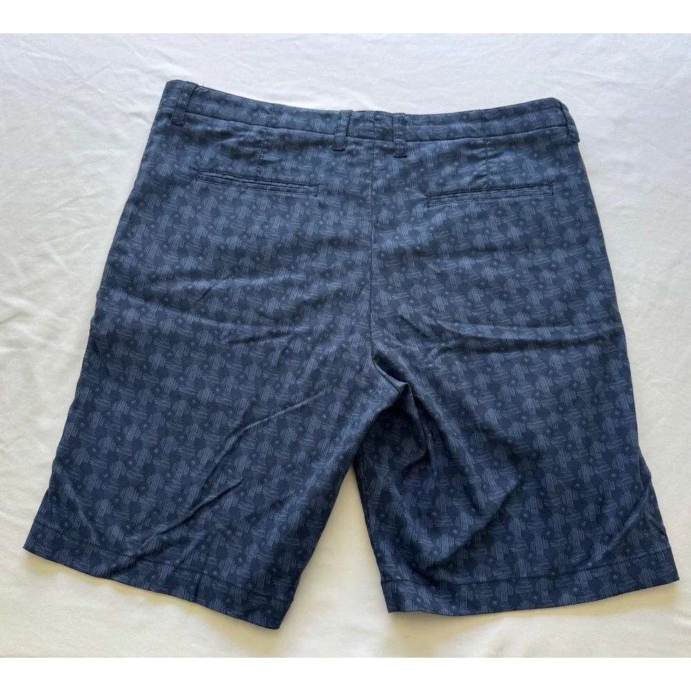 Tommy Bahama Shorts Men's 36 Tech & Caicos Navy Pattern Golf Performance Shorts